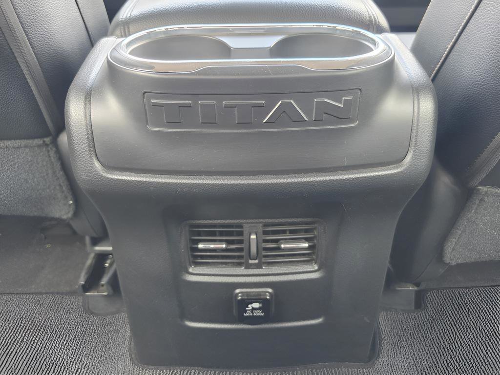Used 2017 Nissan Titan SV RWD image 18