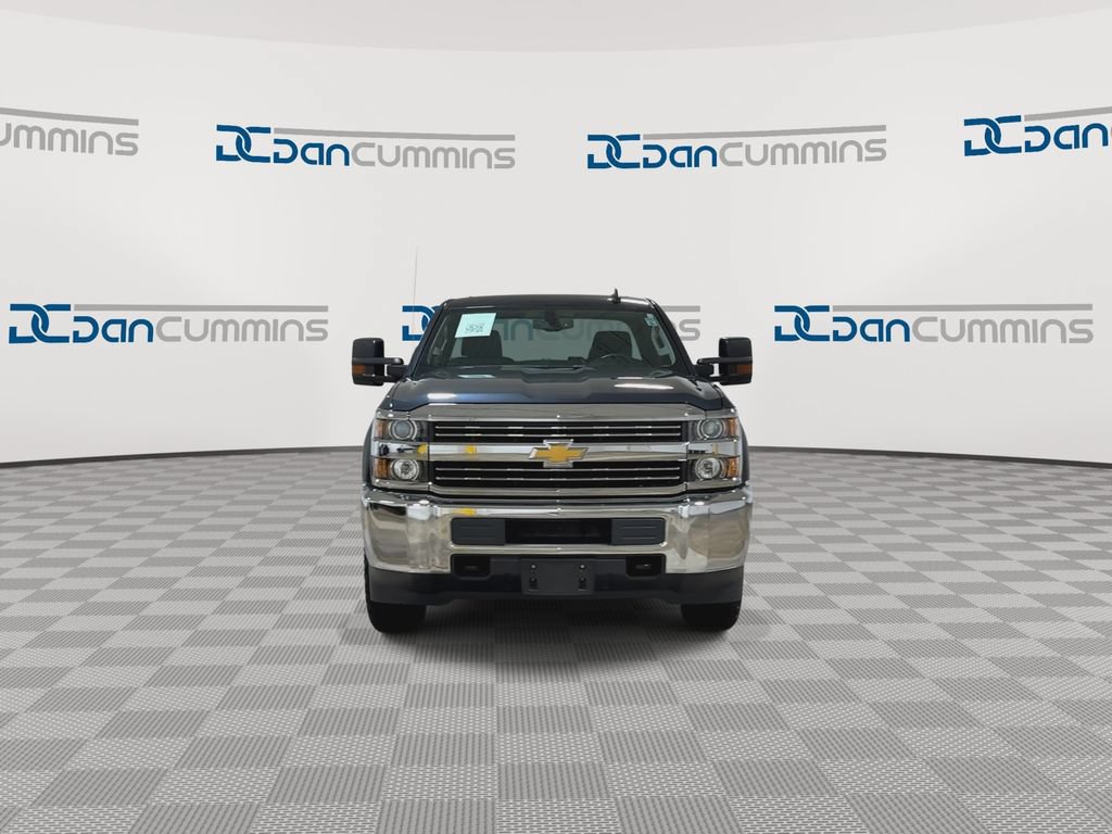 Used 2017 Chevrolet Silverado 2500 W/T AWD/4WD image 3