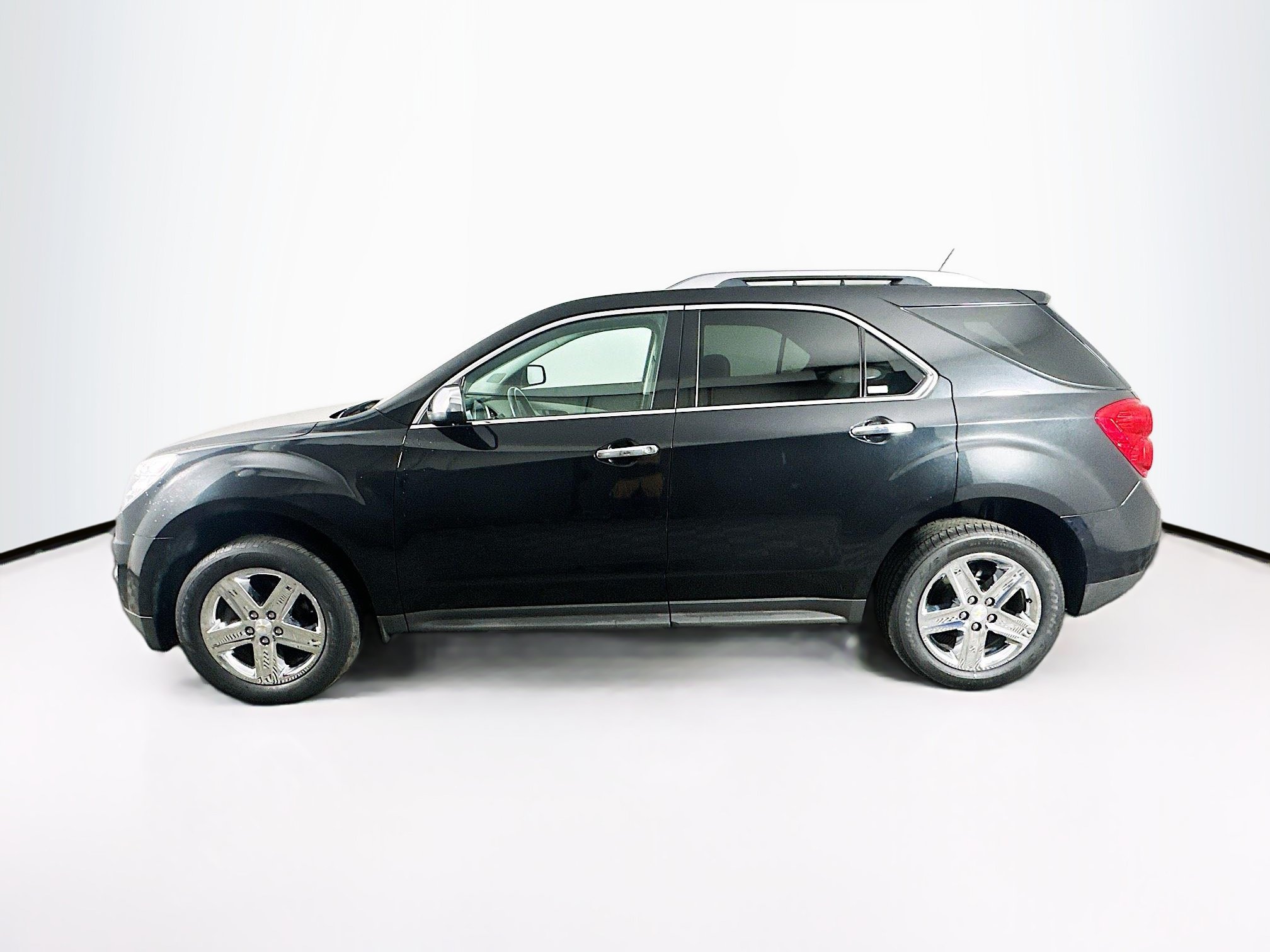 Used 2015 Chevrolet Equinox LTZ FWD image 4