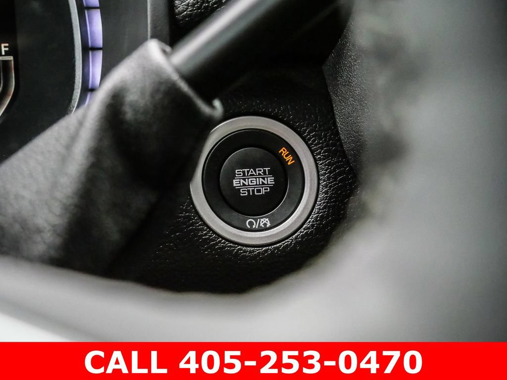 Used 2025 RAM 3500 Laramie AWD/4WD image 57