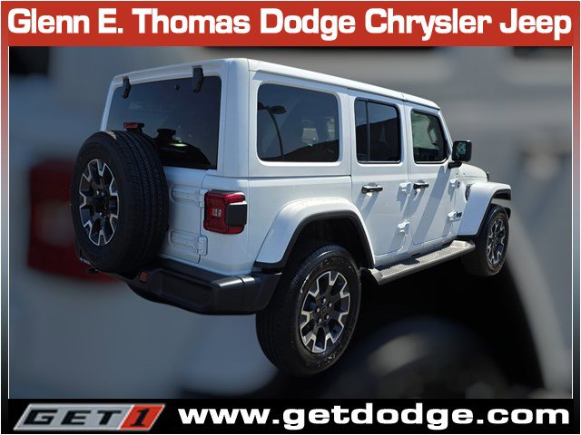 New 2026 Jeep Wrangler Unlimited Sahara AWD/4WD image 6