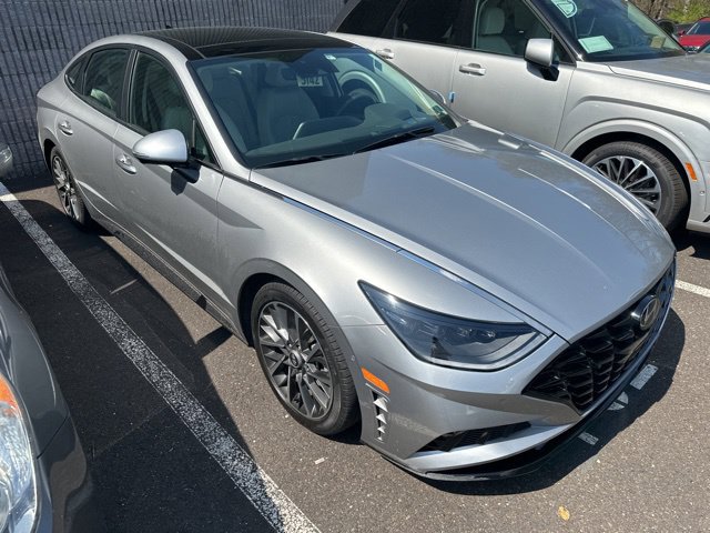 Used 2020 Hyundai Sonata Limited FWD image 15