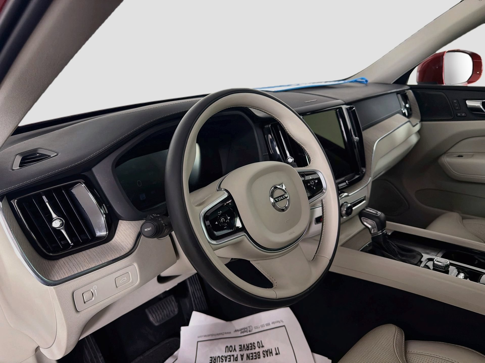 Used 2021 Volvo XC60 T5 Inscription w/ Advanced Package FWD image 10