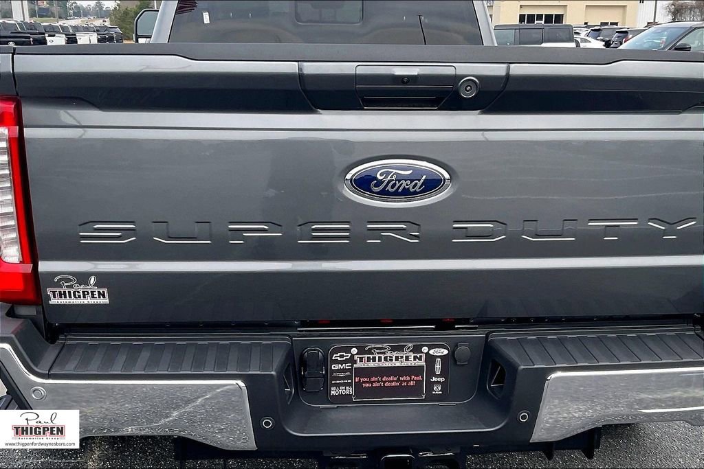 New 2026 Ford F350 XLT w/ XLT Premium Package AWD/4WD image 12