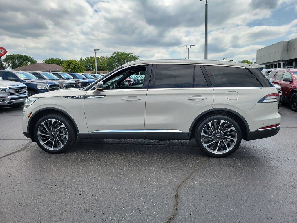 Certified 2021 Lincoln Aviator Reserve w/ Equipment Group 201A AWD/4WD image 7