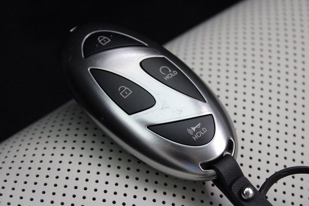 Used 2026 Hyundai Santa Fe SEL w/ Tow & Go Package image 30