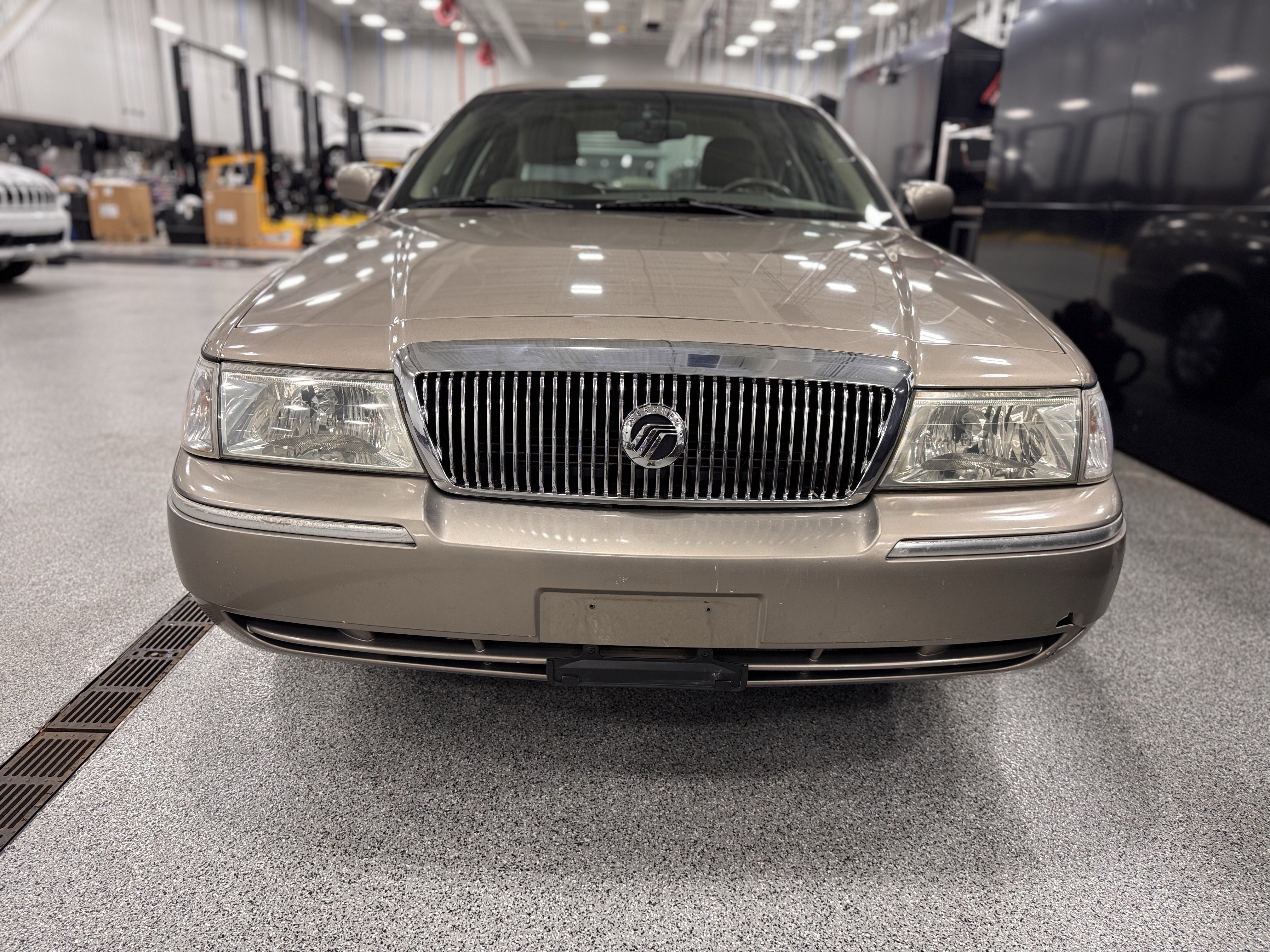 Used 2003 Mercury Grand Marquis LS image 27