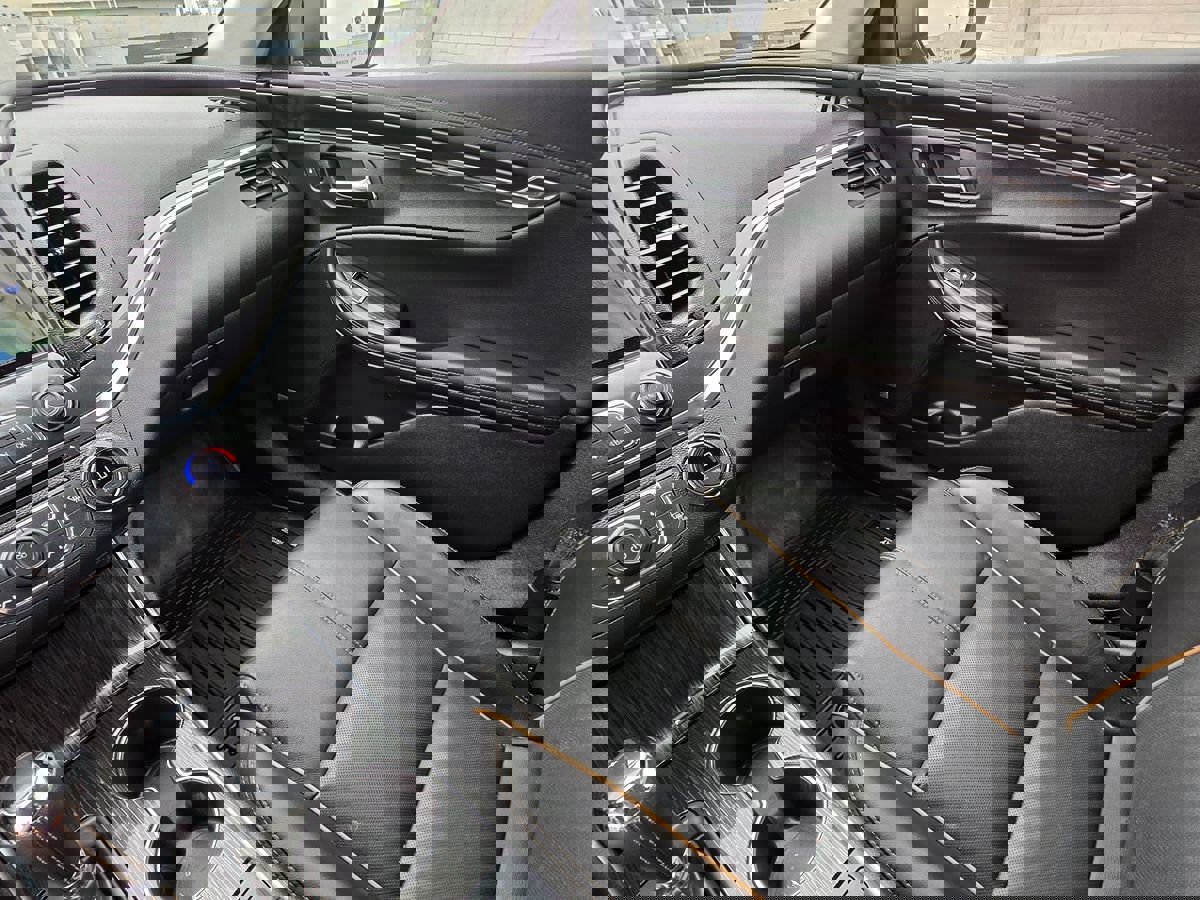 Used 2018 Chevrolet Impala Premier image 38