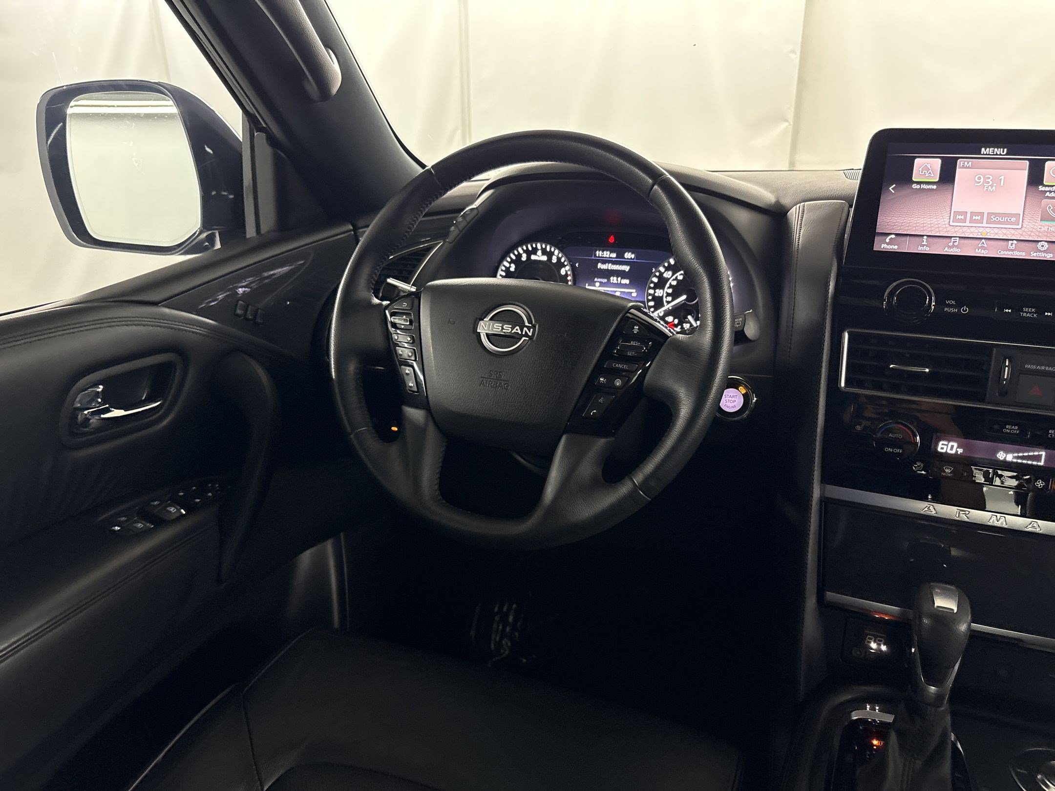 Used 2023 Nissan Armada SL w/ Midnight Edition Package RWD image 29