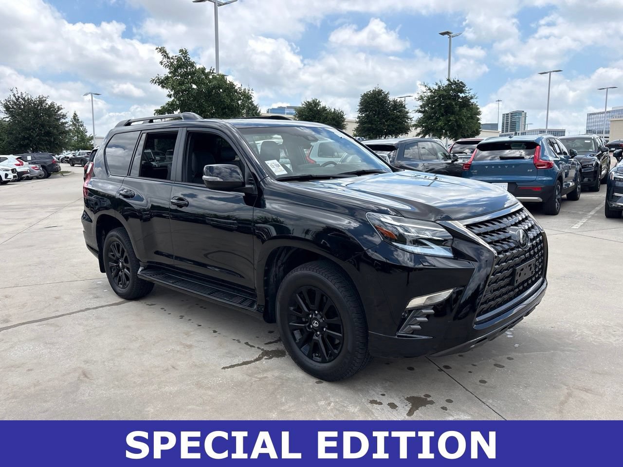 Used 2022 Lexus GX 460 w/ Black Line Special Edition AWD/4WD image 3