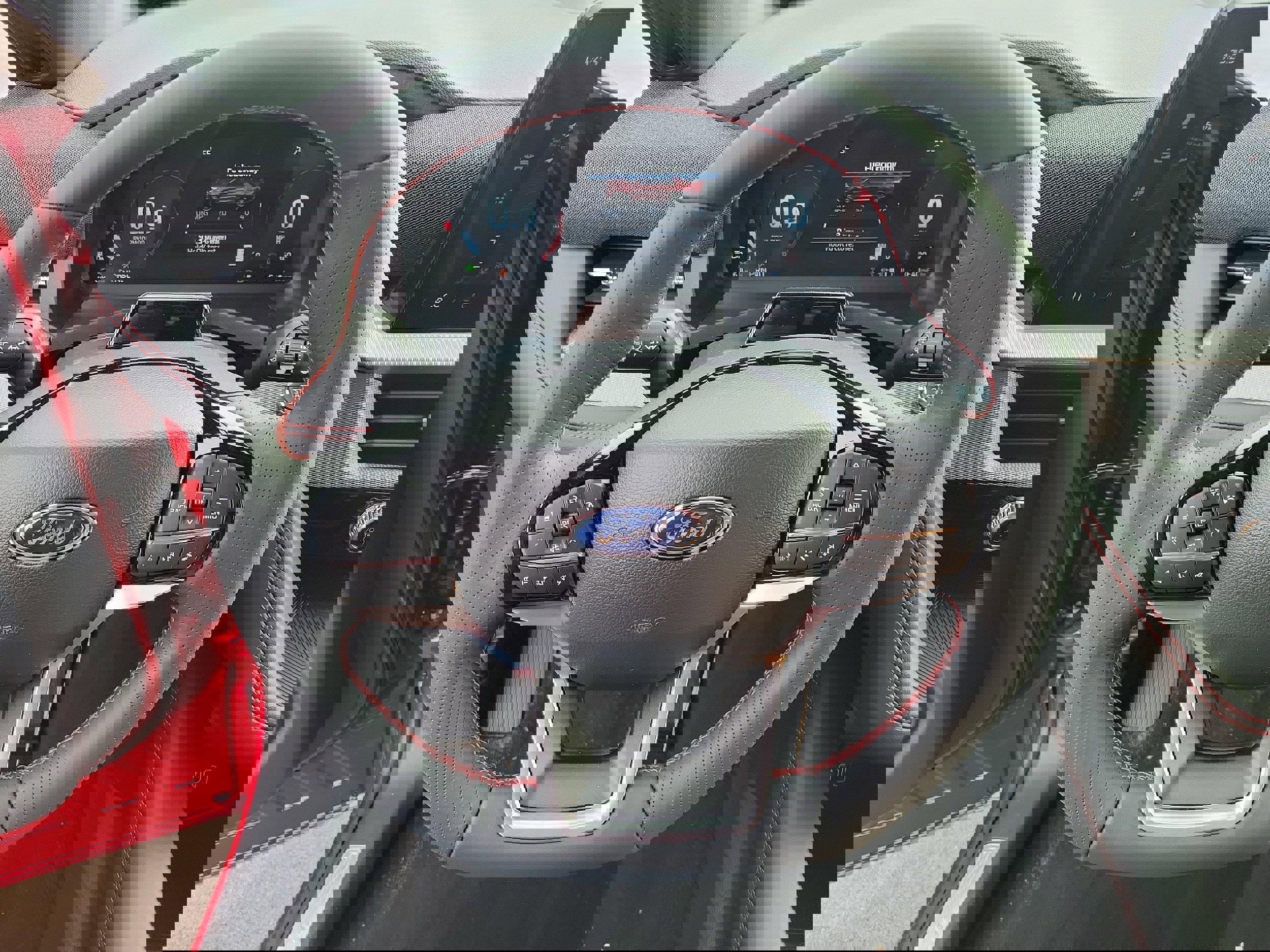 New 2026 Ford Explorer ST-Line w/ ST-Line Street Pack image 24