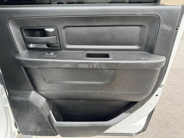 Used 2018 RAM 3500 Tradesman w/ Chrome Appearance Group image 18