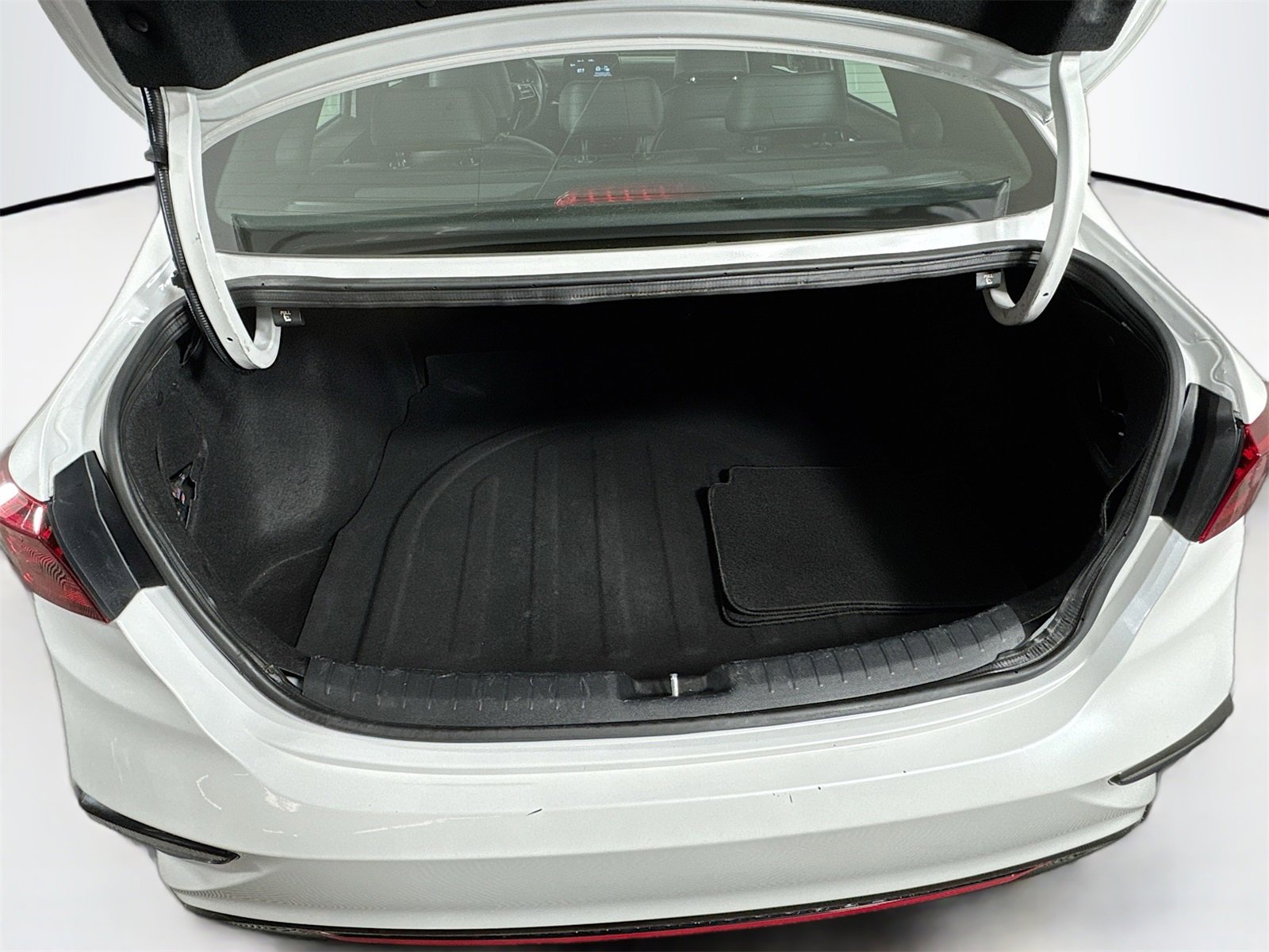 Used 2021 Kia Forte GT-Line w/ GT-Line Premium Package image 22