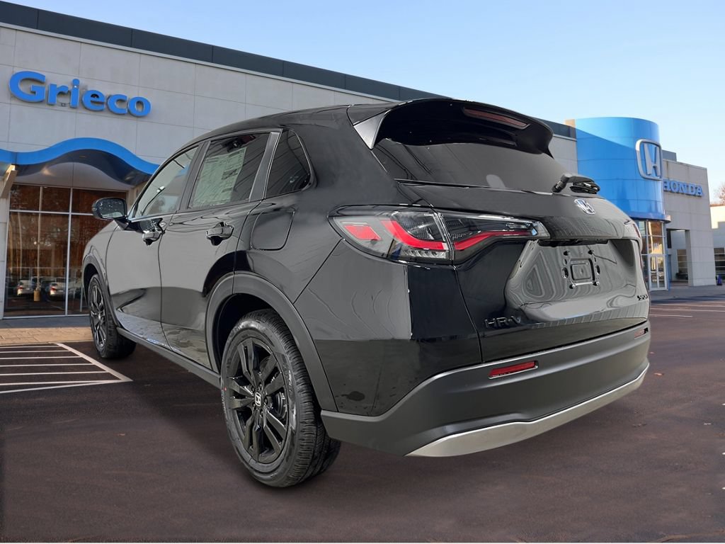 New 2027 Honda HR-V Sport image 3