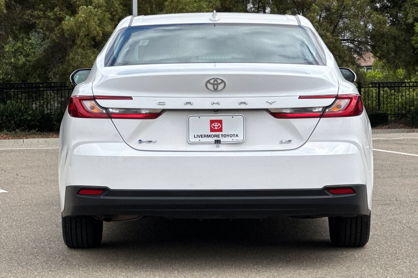 Certified 2025 Toyota Camry LE FWD image 5