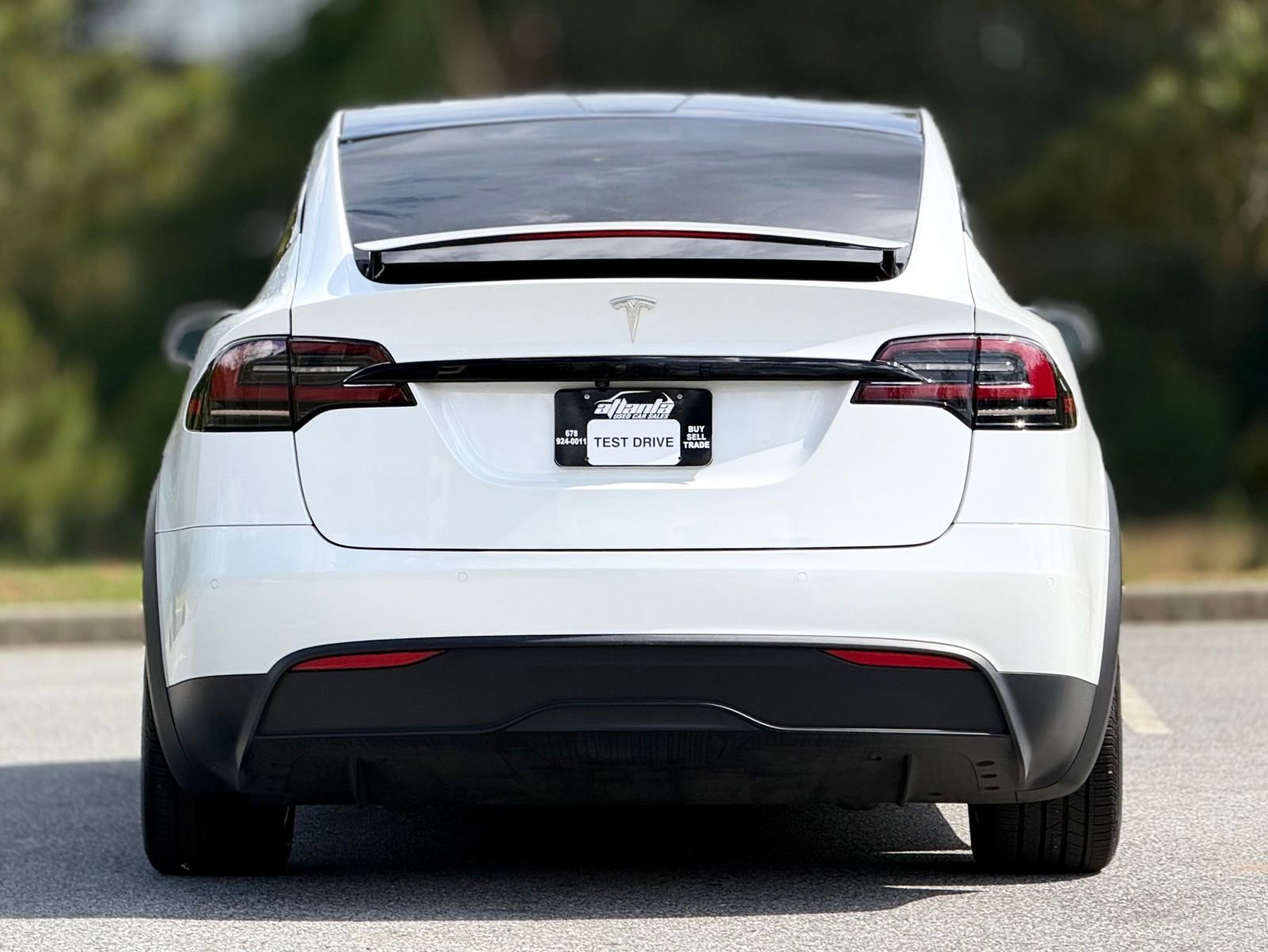 Used 2022 Tesla Model X image 5