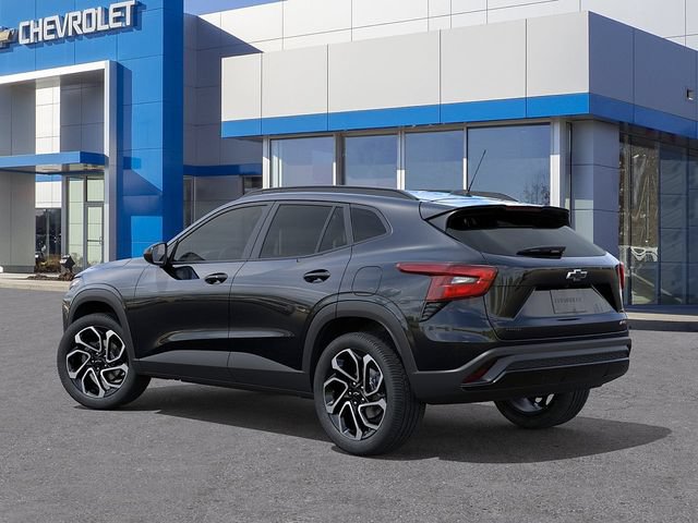 New 2026 Chevrolet Trax RS w/ Sunroof Package FWD image 3
