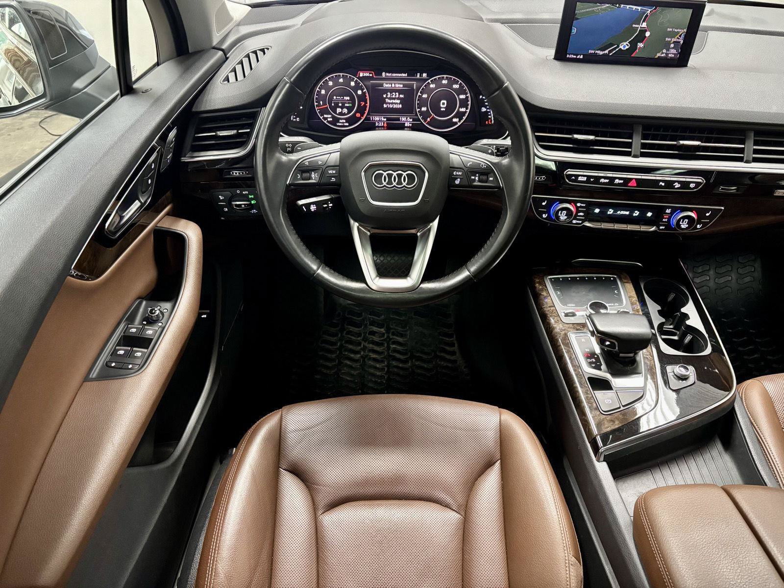 Used 2018 Audi Q7 3.0T Prestige AWD/4WD image 2