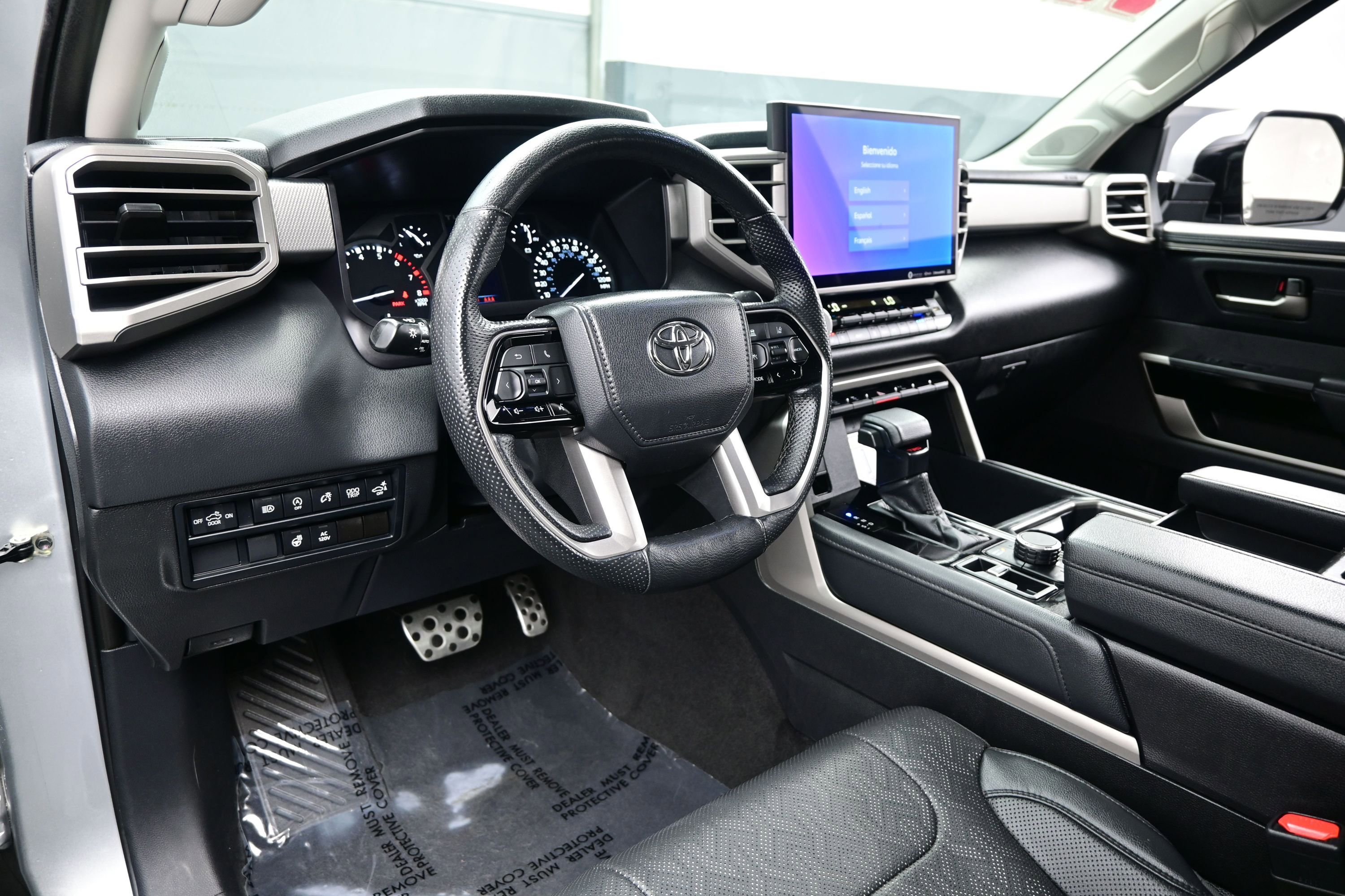 Used 2022 Toyota Tundra Limited w/ TRD Off-Road Package AWD/4WD image 12