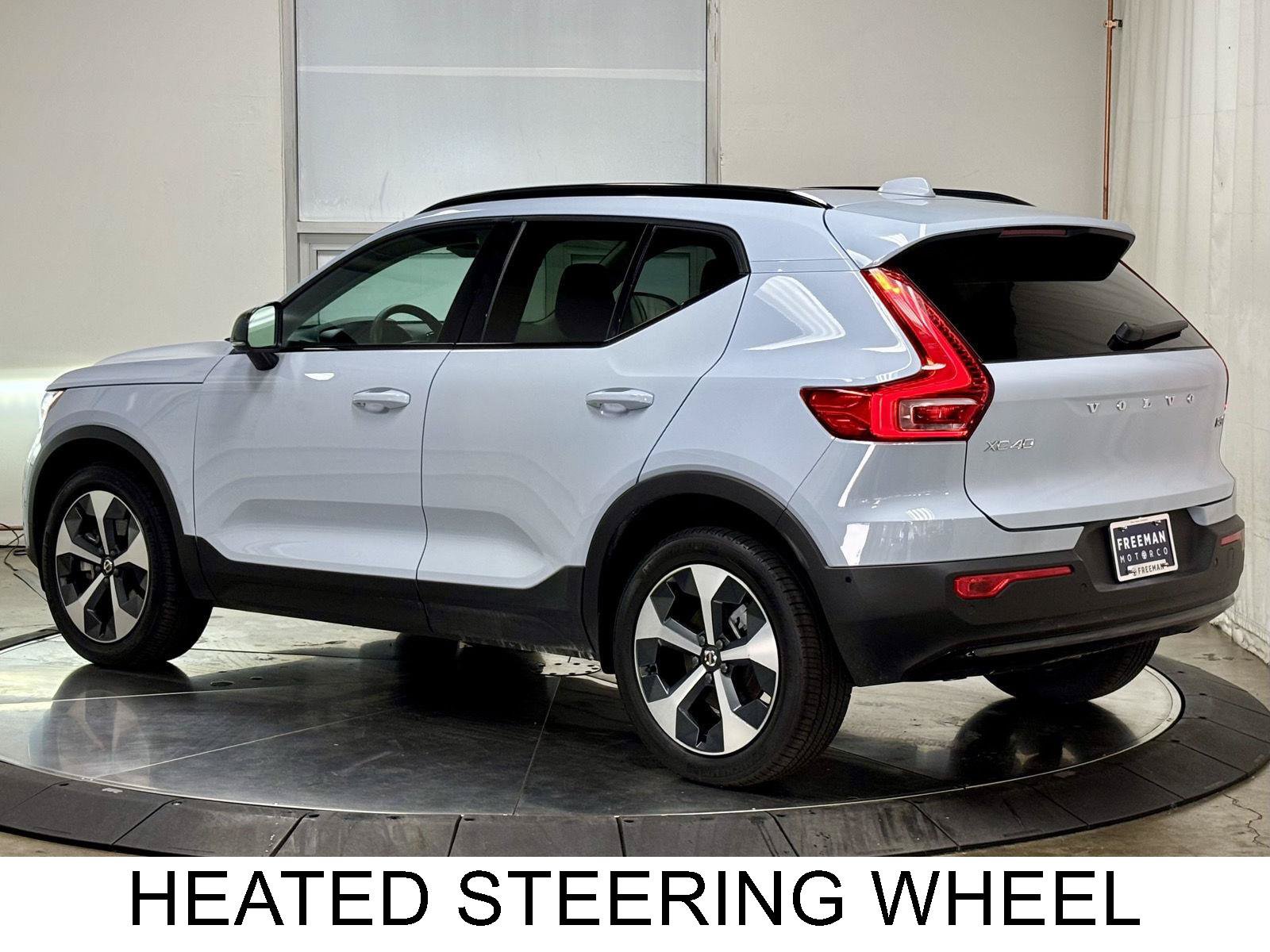 Used 2026 Volvo XC40 B5 Plus w/ Protection Package Premier AWD/4WD image 7
