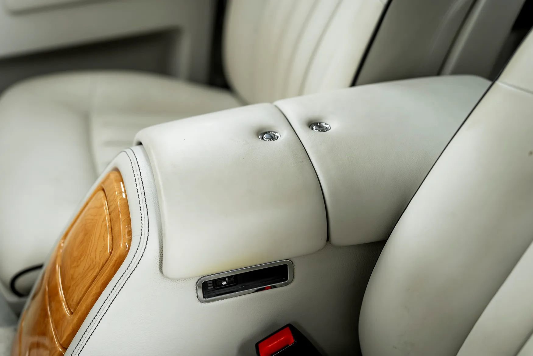 Used 2009 Rolls-Royce Phantom Sedan image 25