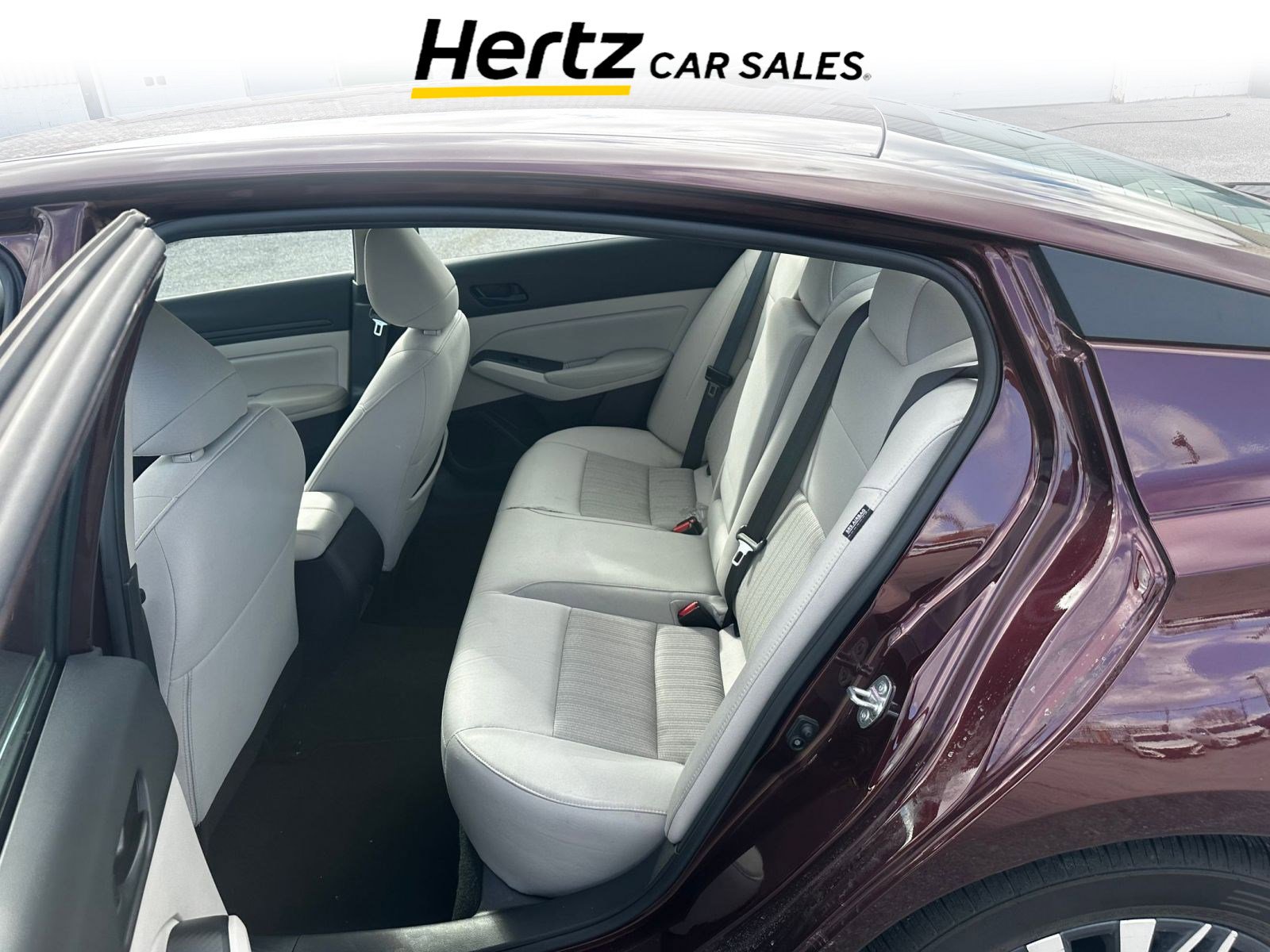 Used 2025 Nissan Altima 2.5 SV image 7