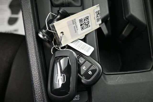 Certified 2025 Honda Accord LX image 11