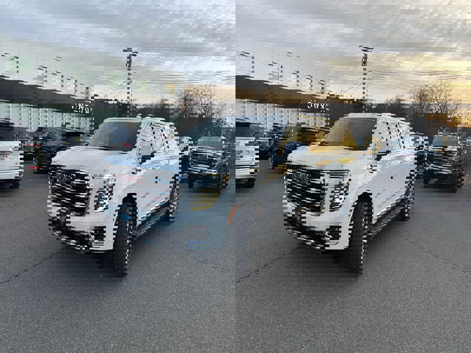 New 2026 GMC Yukon XL Elevation w/ Elevation Premium Package image 3