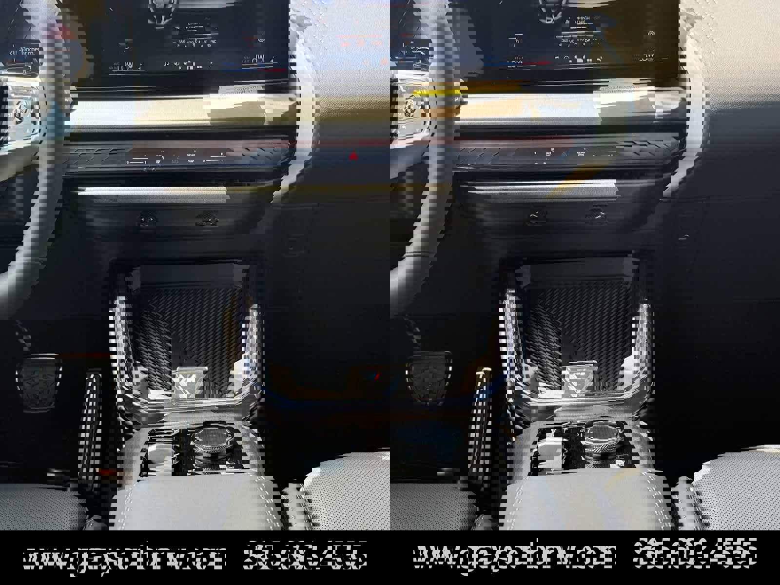 Used 2025 BMW X3 xDrive30i w/ Premium Package image 13