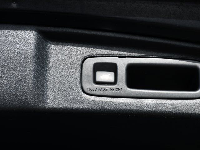 Used 2025 Honda CR-V Sport-L image 32