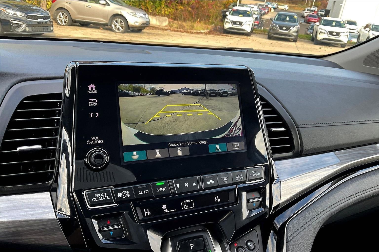 Used 2023 Honda Odyssey Elite image 22