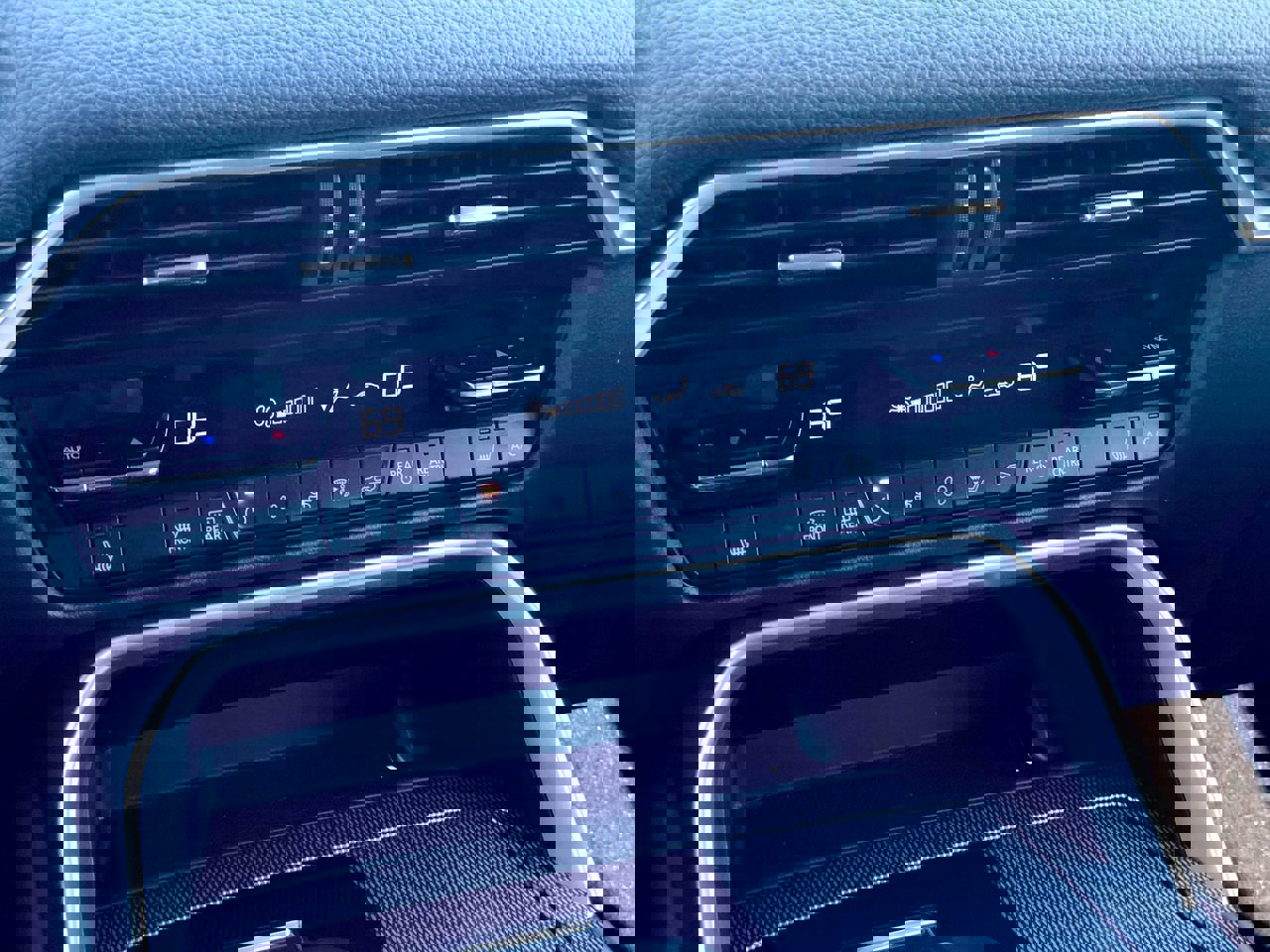 Used 2024 MAZDA CX-90 3.3 Turbo w/ Preferred Plus image 23