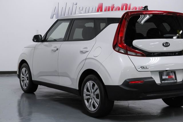 Used 2021 Kia Soul LX FWD image 12