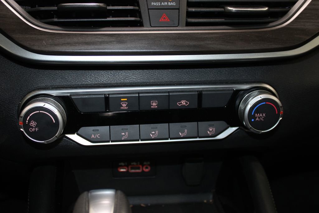 Used 2023 Nissan Altima 2.5 SV FWD image 32