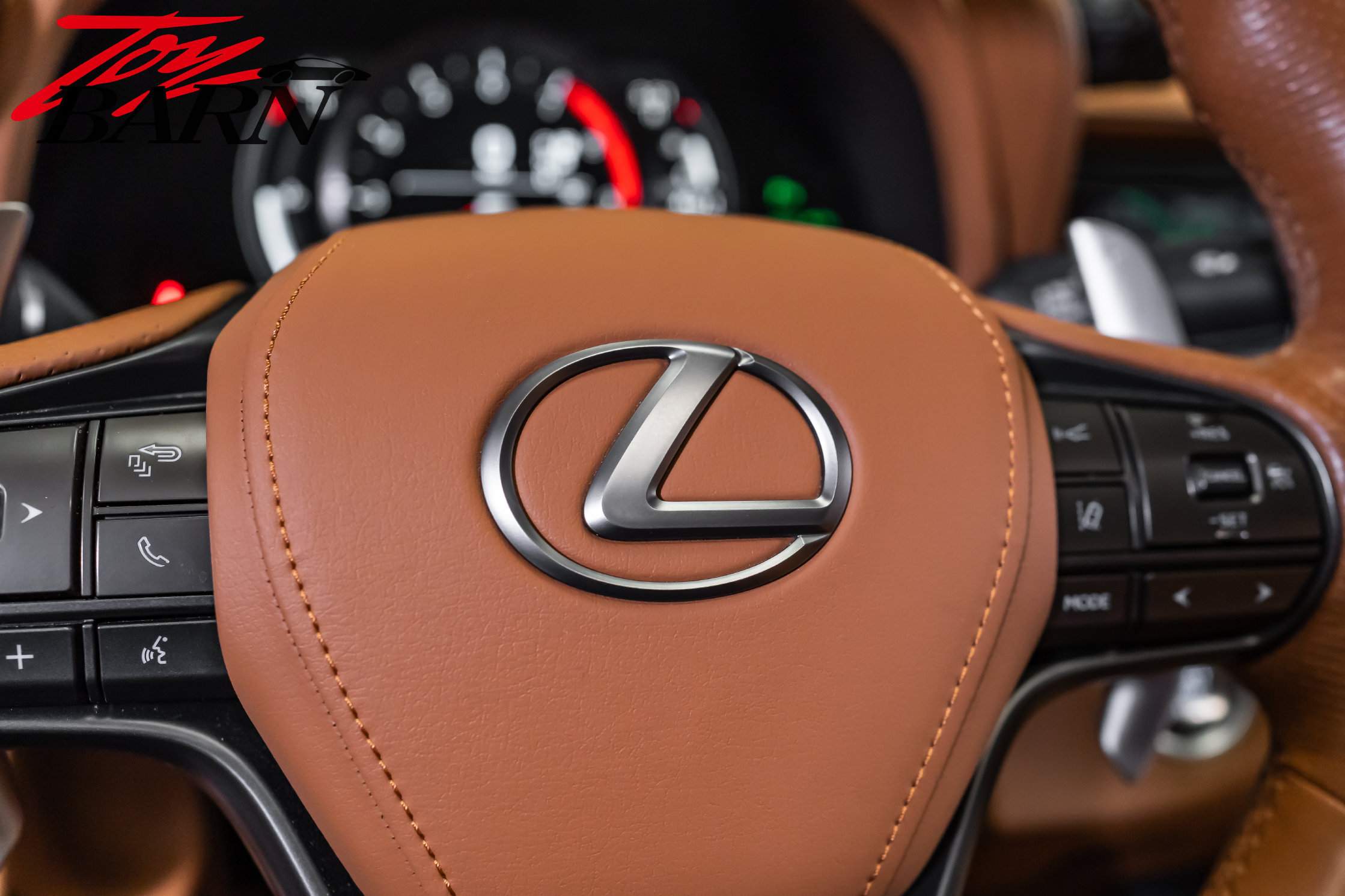 Used 2022 Lexus LC 500 Convertible w/ Touring Package RWD image 37