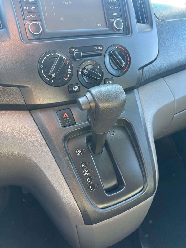 Used 2013 Nissan NV200 SV w/ Technology Pkg image 14
