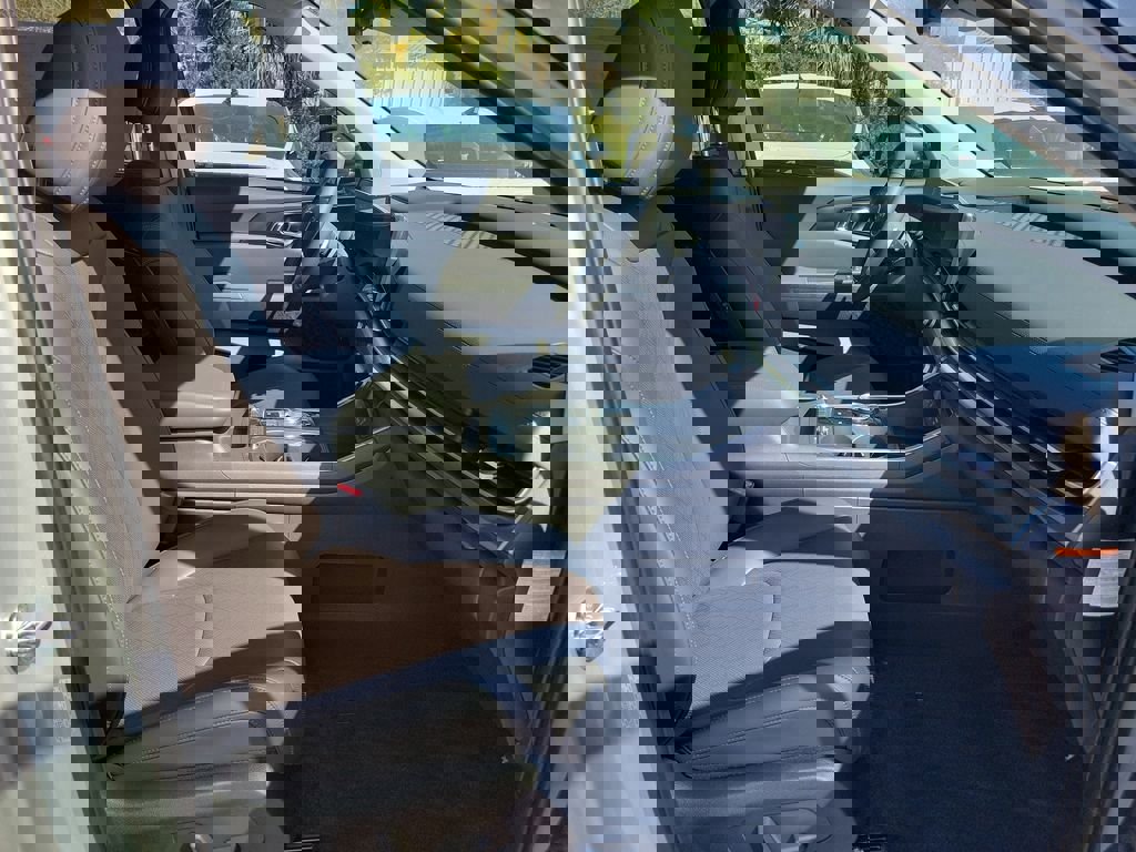 New 2026 Kia Carnival SX image 7