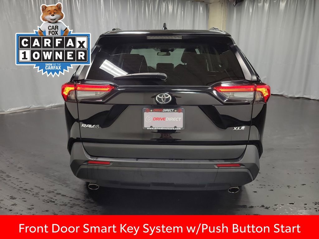 Used 2023 Toyota RAV4 XLE Premium image 7