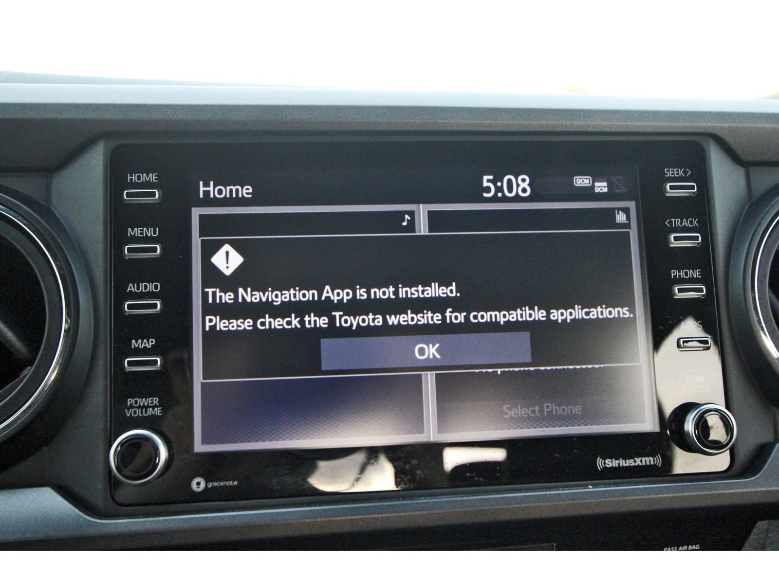 Used 2022 Toyota Tacoma TRD Sport w/ Technology Package image 25