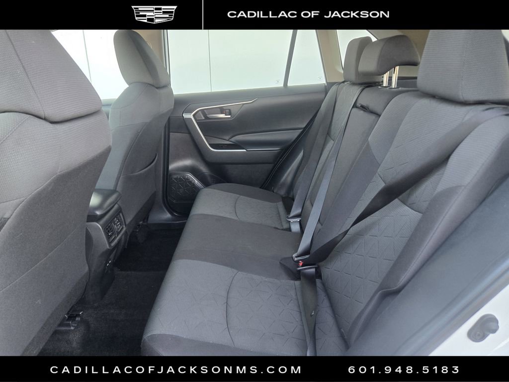 Used 2023 Toyota RAV4 XLE image 10