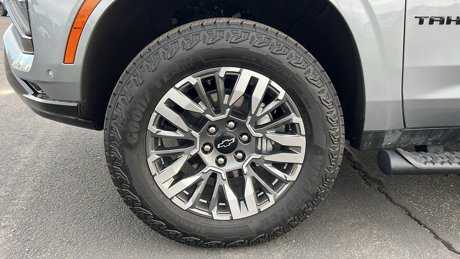 Certified 2025 Chevrolet Tahoe Z71 w/ Comfort Package image 10