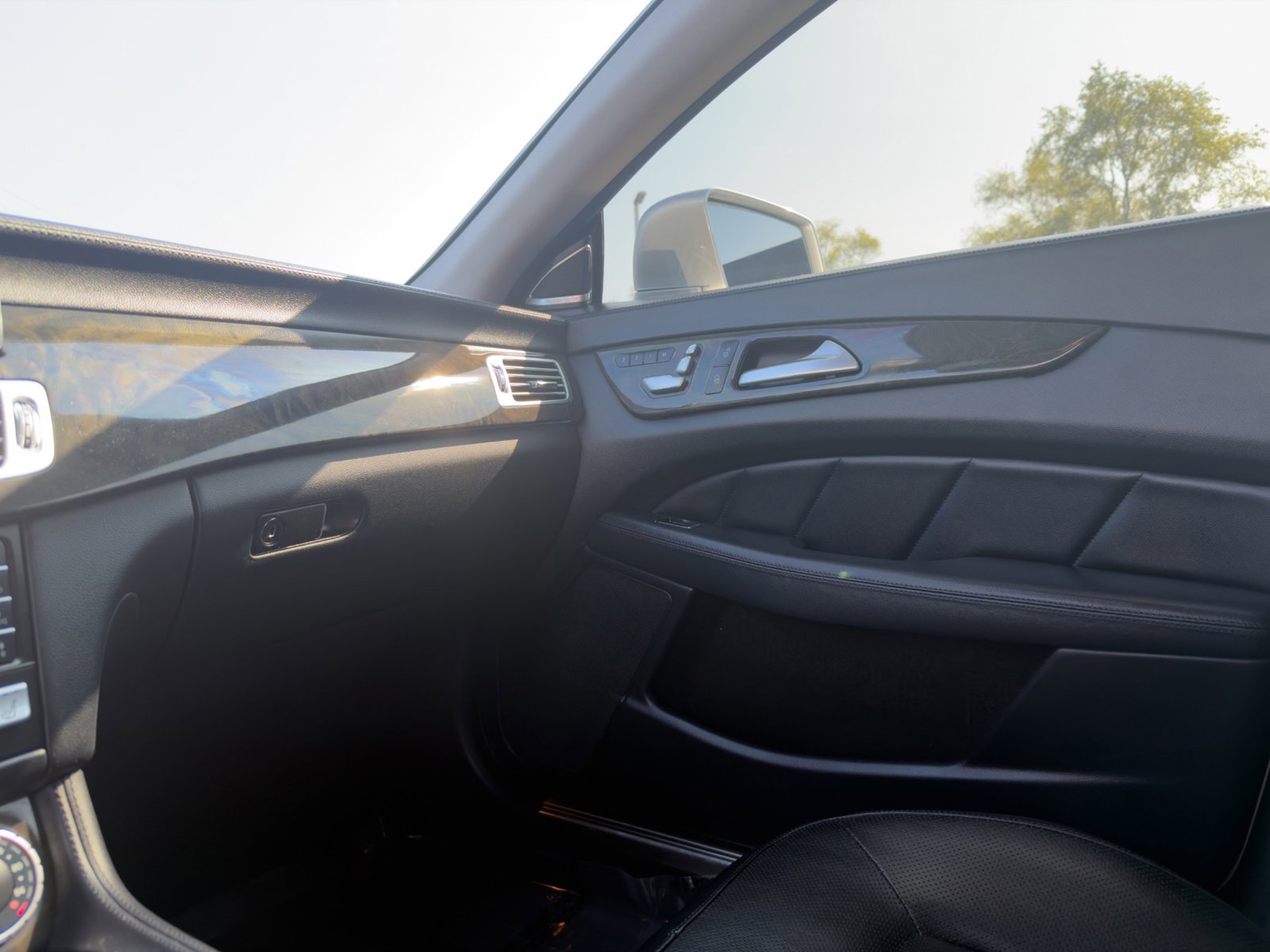 Used 2015 Mercedes-Benz CLS 400 4MATIC image 27