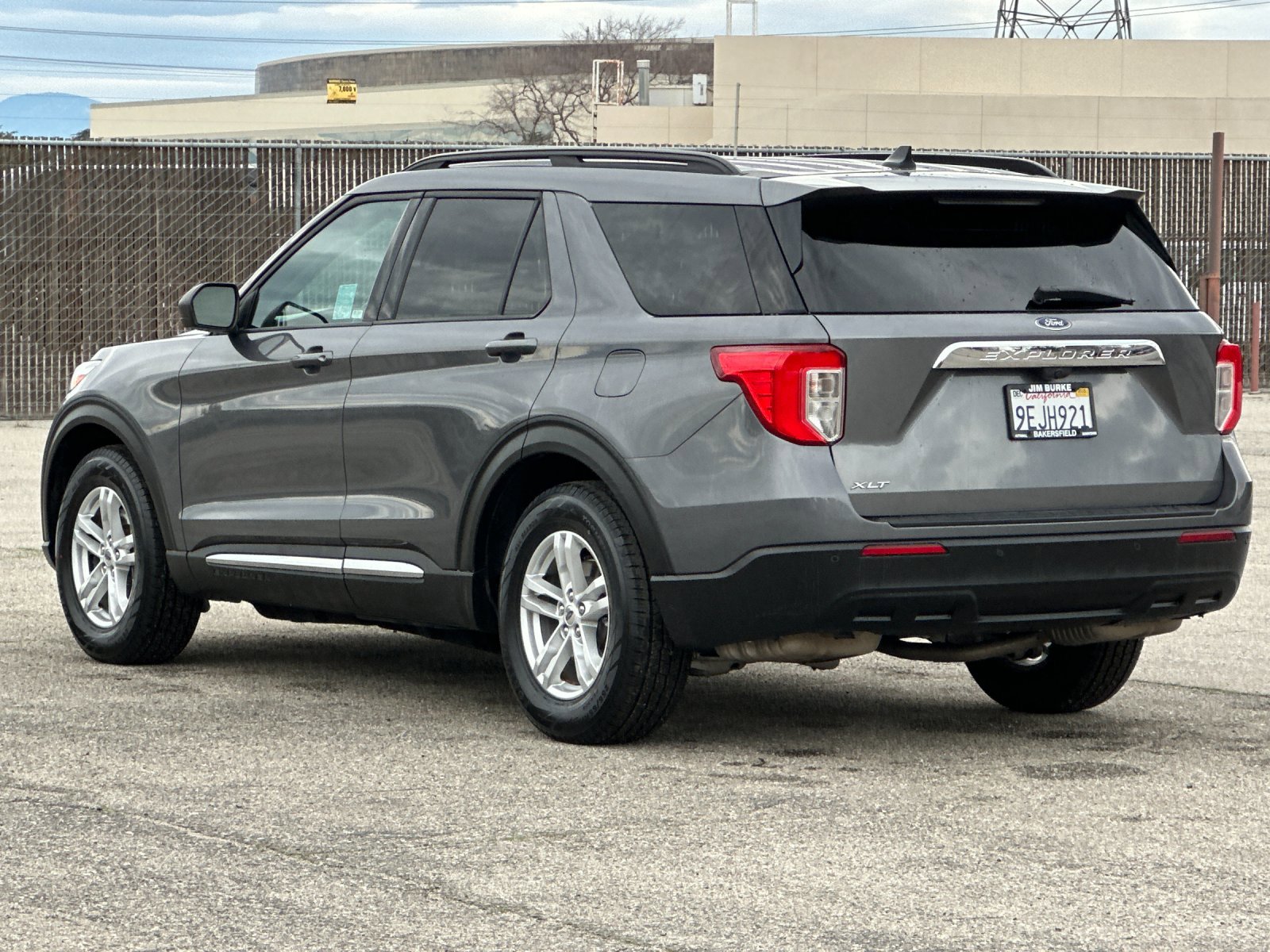 Certified 2022 Ford Explorer XLT image 6