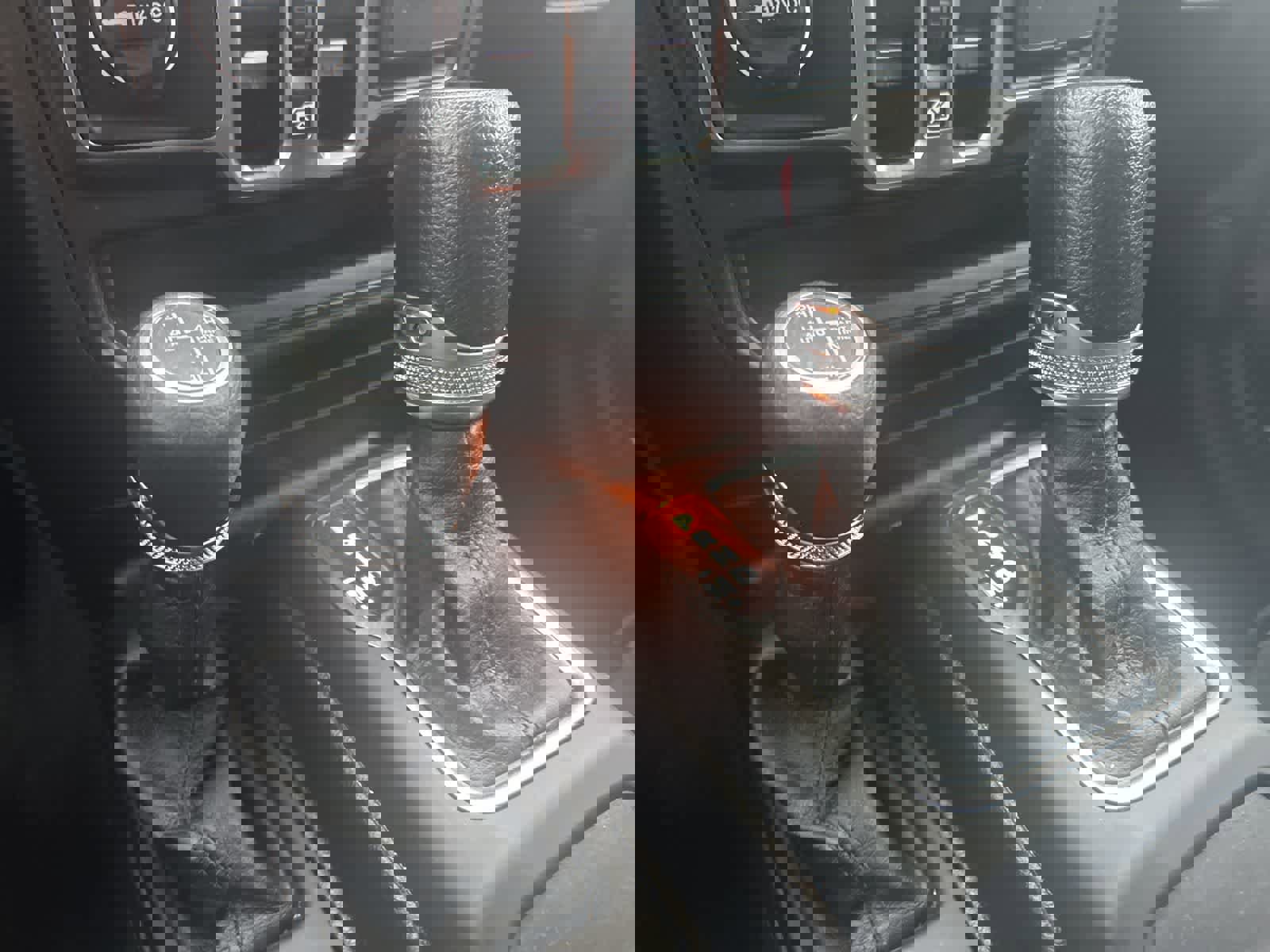 Used 2023 Jeep Wrangler Unlimited w/ Dual Top Group image 57