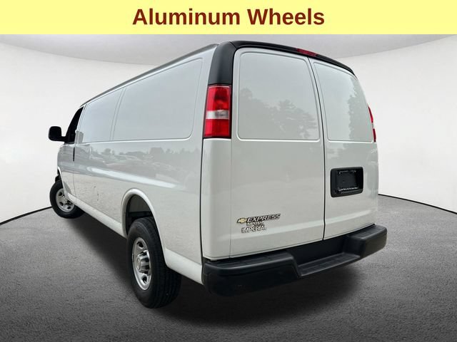 Certified 2025 Chevrolet Express 3500 Extended w/ Driver Convenience Package RWD image 10
