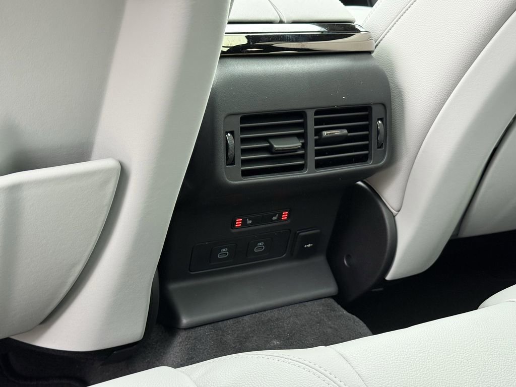 New 2026 Land Rover Range Rover Velar S image 11