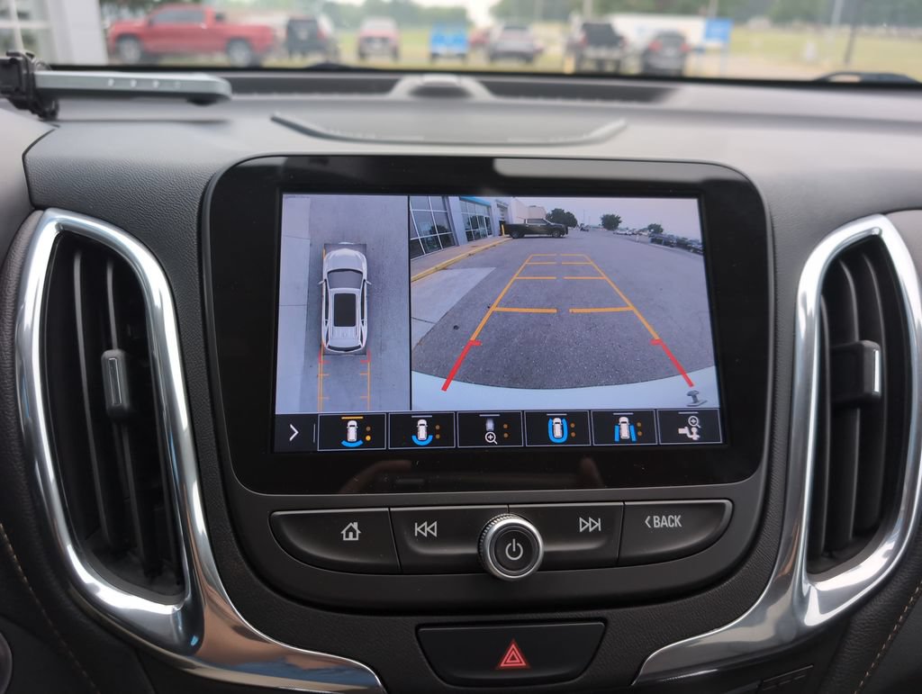 Used 2020 Chevrolet Equinox Premier AWD/4WD image 25