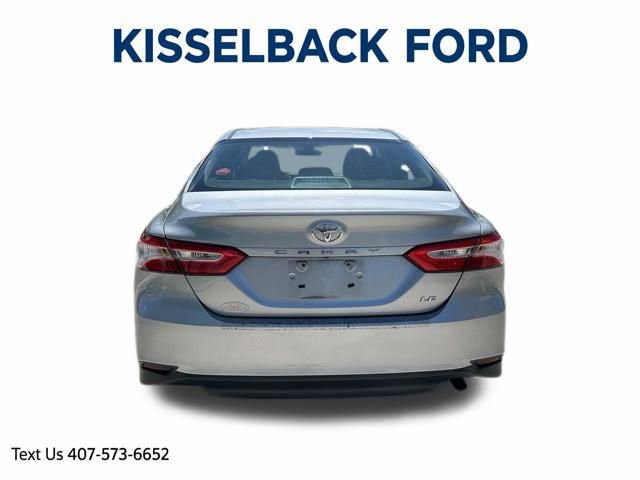 Used 2018 Toyota Camry LE FWD image 4