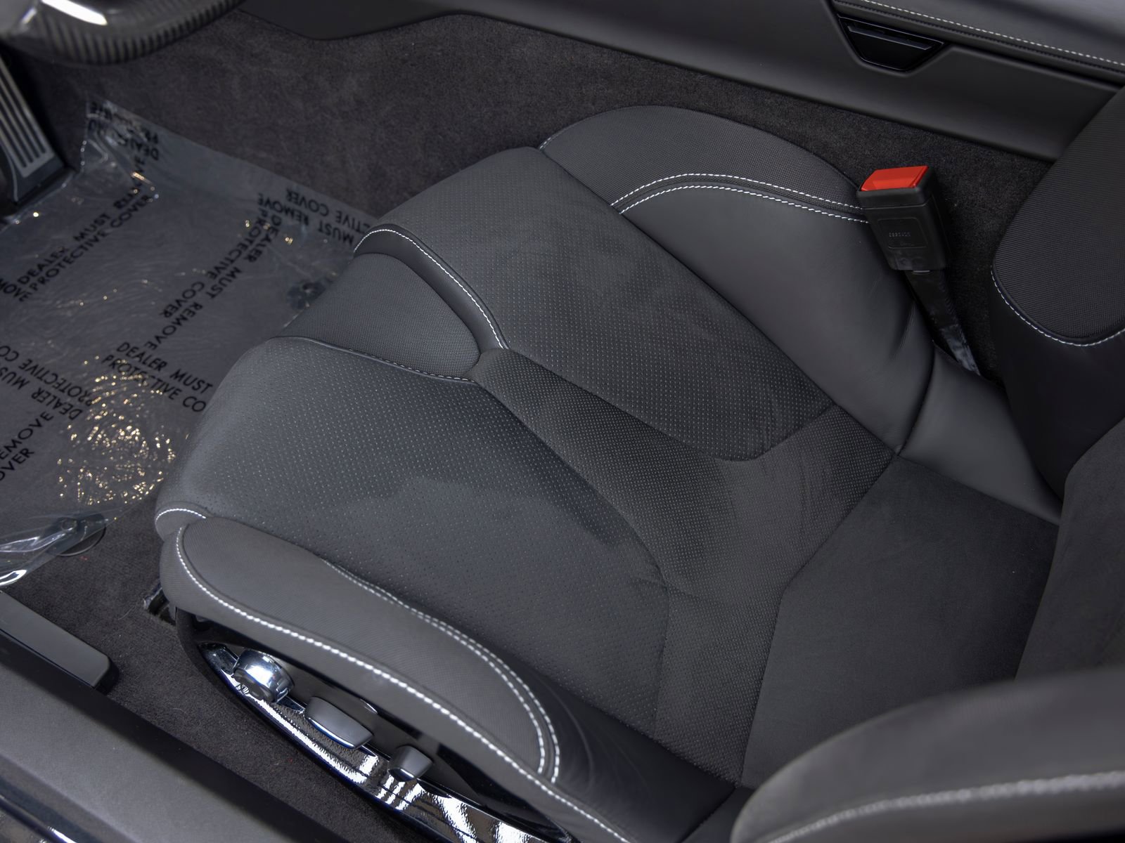 Used 2024 Chevrolet Corvette Z06 w/ Stealth Interior Trim Package image 34