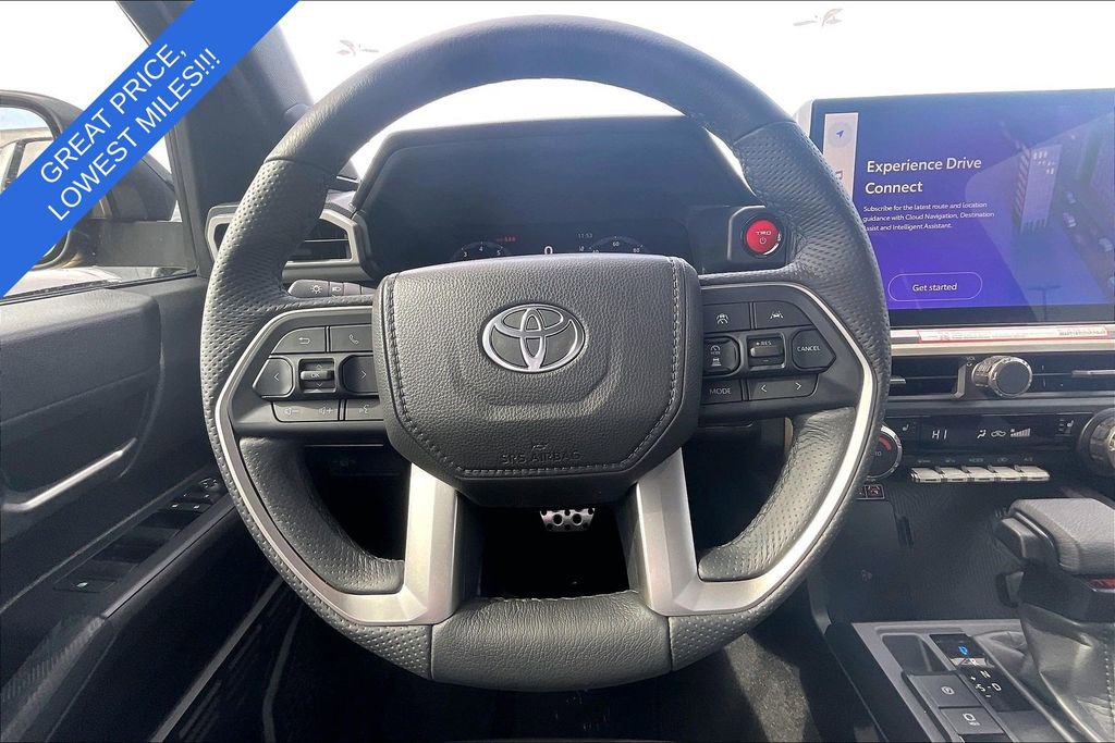 Used 2025 Toyota Tacoma TRD Sport w/ TRD Sport Upgrade Package image 8